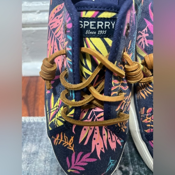 Sperry Top-Sider Women's Seacoast Fashion Sneaker, Pink/Multi size 8 - Picture 3 of 4